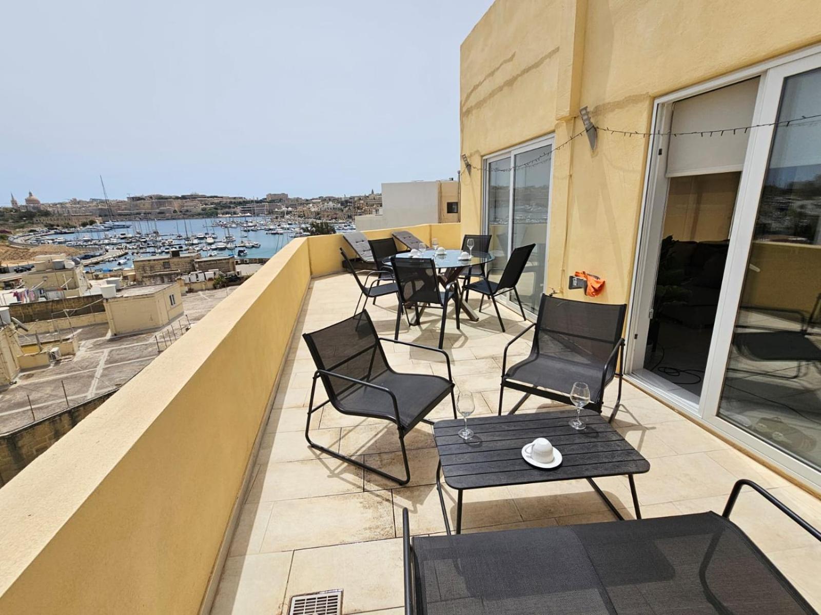 شقة Mive Luxury Sea View Penthouse Gzira المظهر الخارجي الصورة